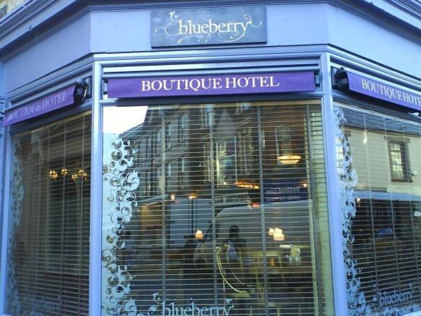 The Blueberry Hotel Pontypridd Buitenkant foto